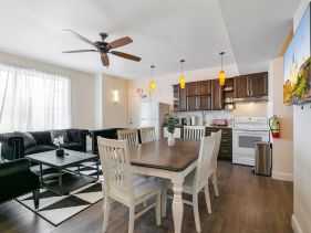 Sleek 4BR Urban Getaway in Proximity to FQ