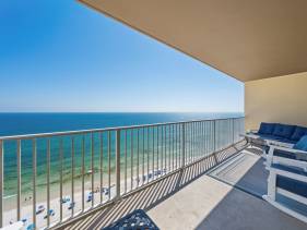 Crystal Shores West 1006