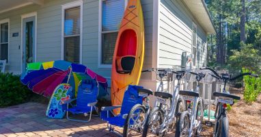 This house includes 6 bikes, 2 kayaks, beach chairs and much more!