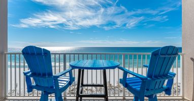 Enjoy your front-row view of the SPECTACULAR Emerald Coast in our 2-bed condo!