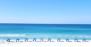 Cabana Club 305 Balcony View!