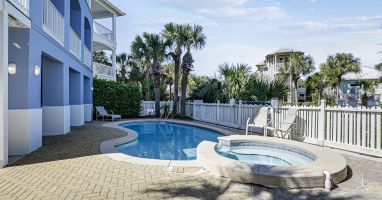 Paradise Pointe Pool