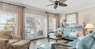 Welcome to Pavilion Palms 104C