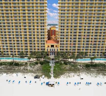 Calypso Resort