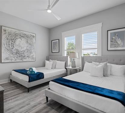 2 Queen Bedroom