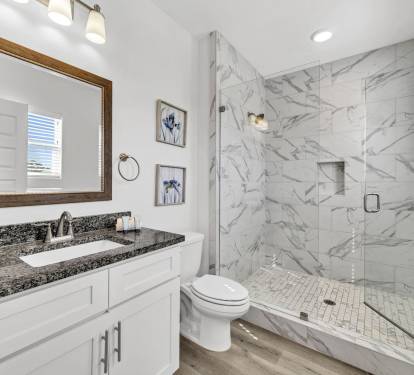 Full Bathroom