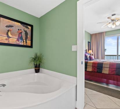 Huge jetted tub
