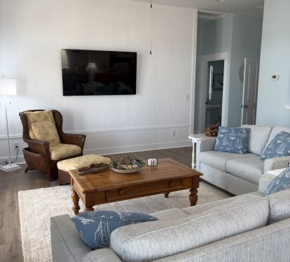 Living Room with 65" smart tv and Netflix 