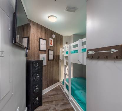 Adorable kids nook and bunk area just off the dining area!