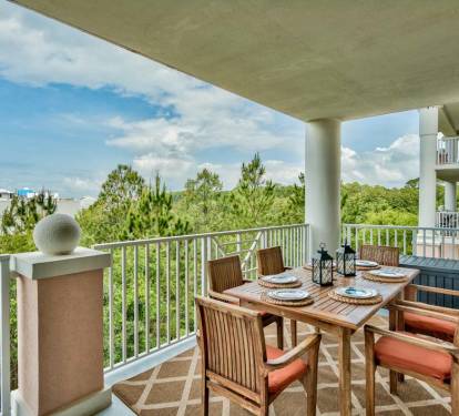 Enjoy a peaceful and relaxing meal