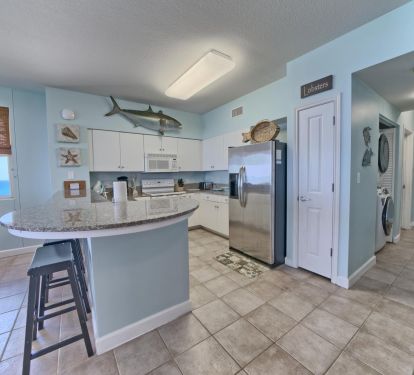 Very well equipped kitchen. Microwave since replaced w stainless steel! 