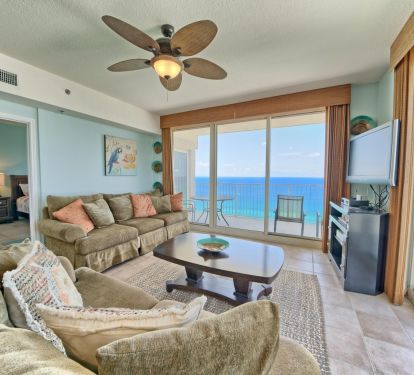 Walls of never ending ocean views! 