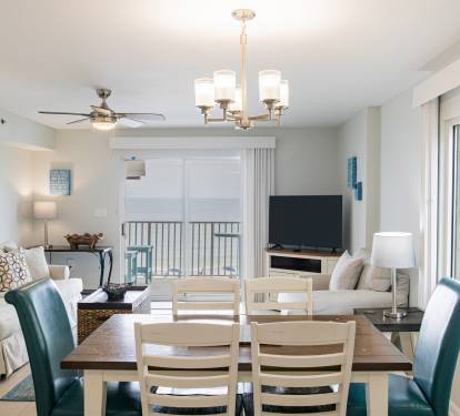 LIVING AND DINING ROOM