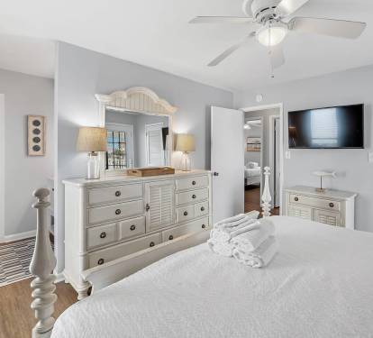 King bedroom