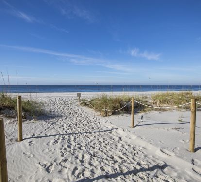 Pinnacle Port Beach Access