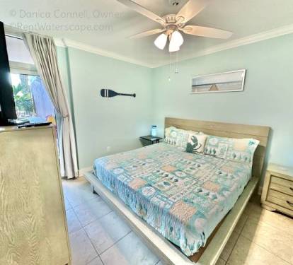 Guest Bedroom, King