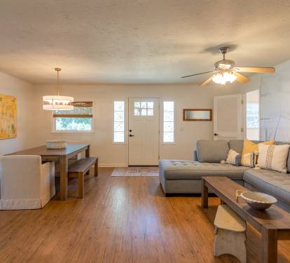 Living/Dining Area