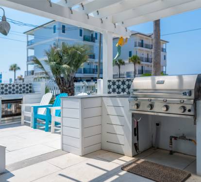 Covered Grill 