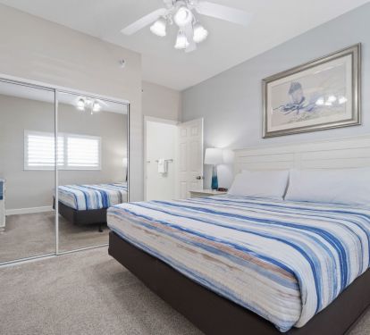Guest Bedroom 1 (King)
