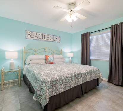 Bedroom 2, King bed with full bath