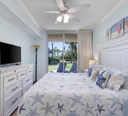Master Bedroom, King