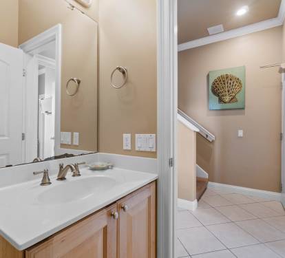 Main Floor Guest Bathroom