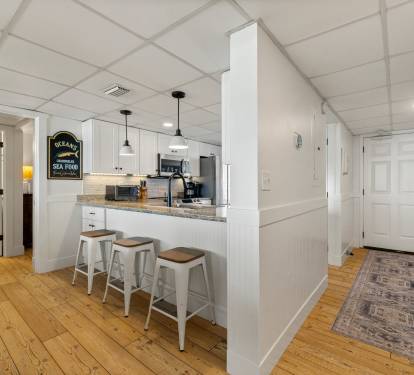 Bar Seating for 3