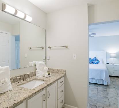 ENSUITE BATH
