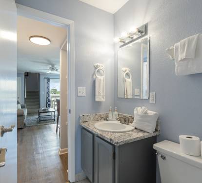 Hall Bathroom