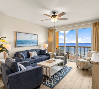 Living space with plenty of seating