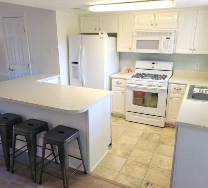 Kitchen/Bar