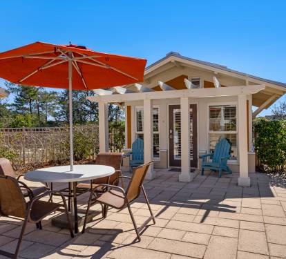 Exclusive Access to Poolside Cabana