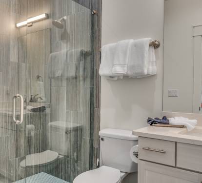 King Suite #5: Private Bath (second floor)