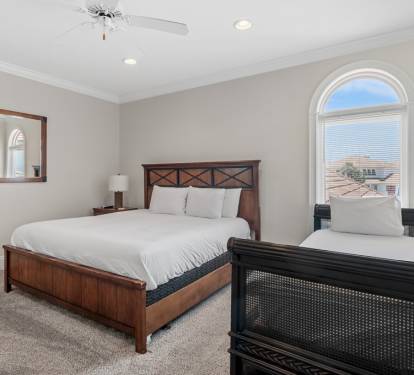 Bedroom 4 — king bed with trundle