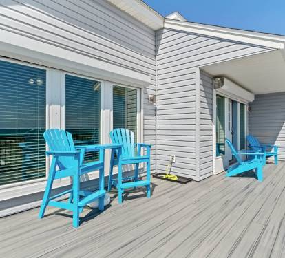 Deck