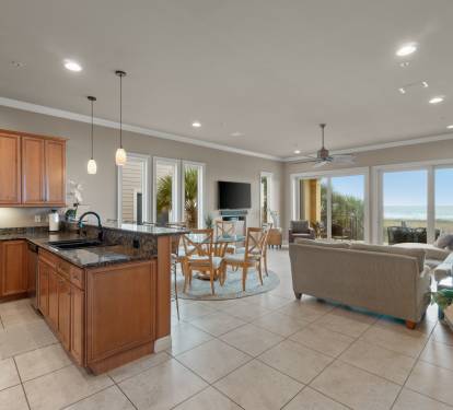 Kitchen/Living