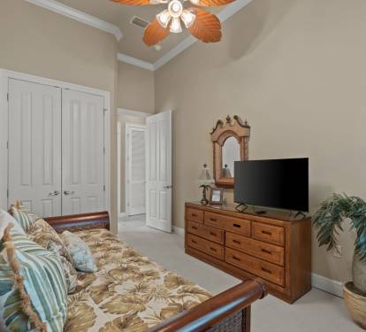 Guest Bedroom 3 (Daybed/Trundle)