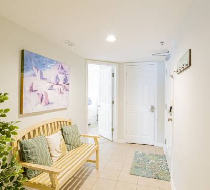 ENTRY AREA