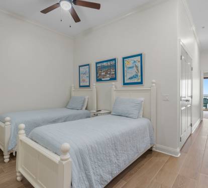 Twin Beds In Upstairs Loft Area