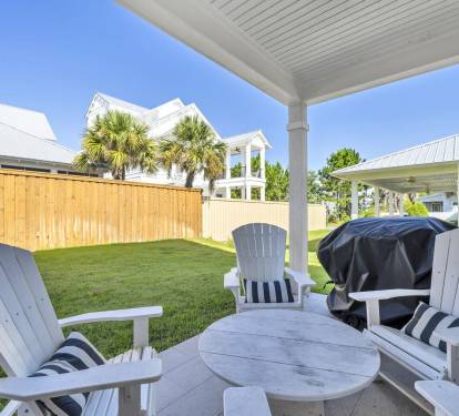 Outdoor Seating Area