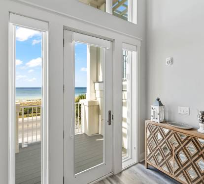 Foyer to Top Level