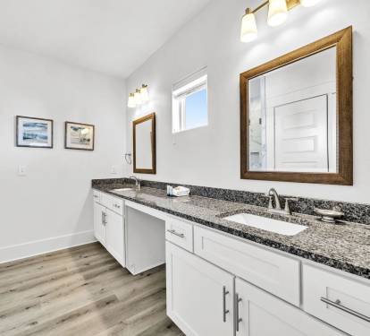 Primary En-Suite