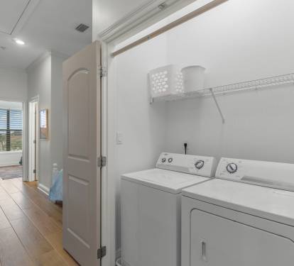 Full Size Washer & Dryer