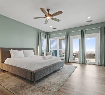 Master Bedroom (King)