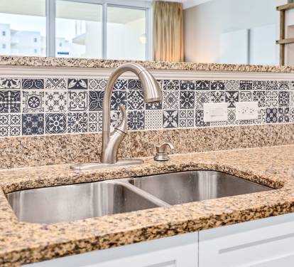 Impeccably cleaned B218 will have you feeling completely taken care of!