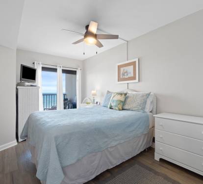 Master Bedroom (King)