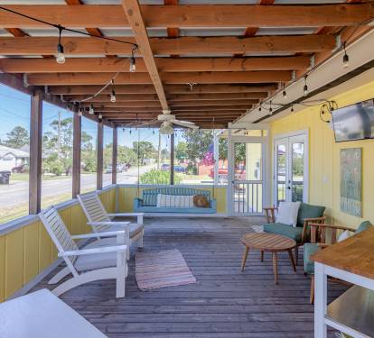 Screened Porch