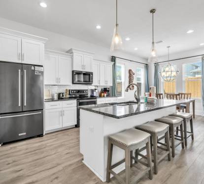 Kitchen with Island