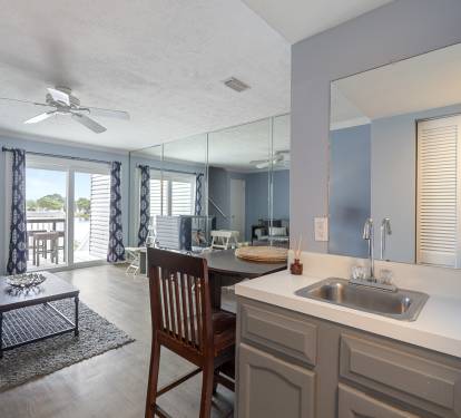 Wet Bar