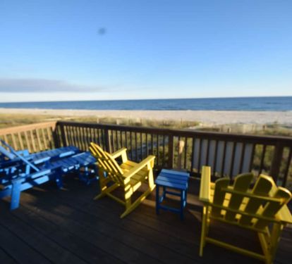 ample of seating on the large deck